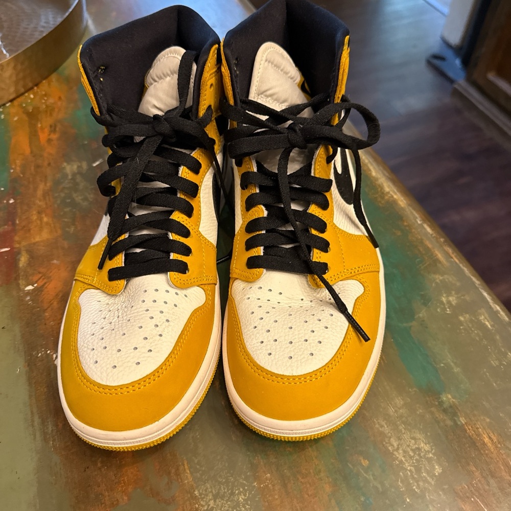 Nike Air Jordan's